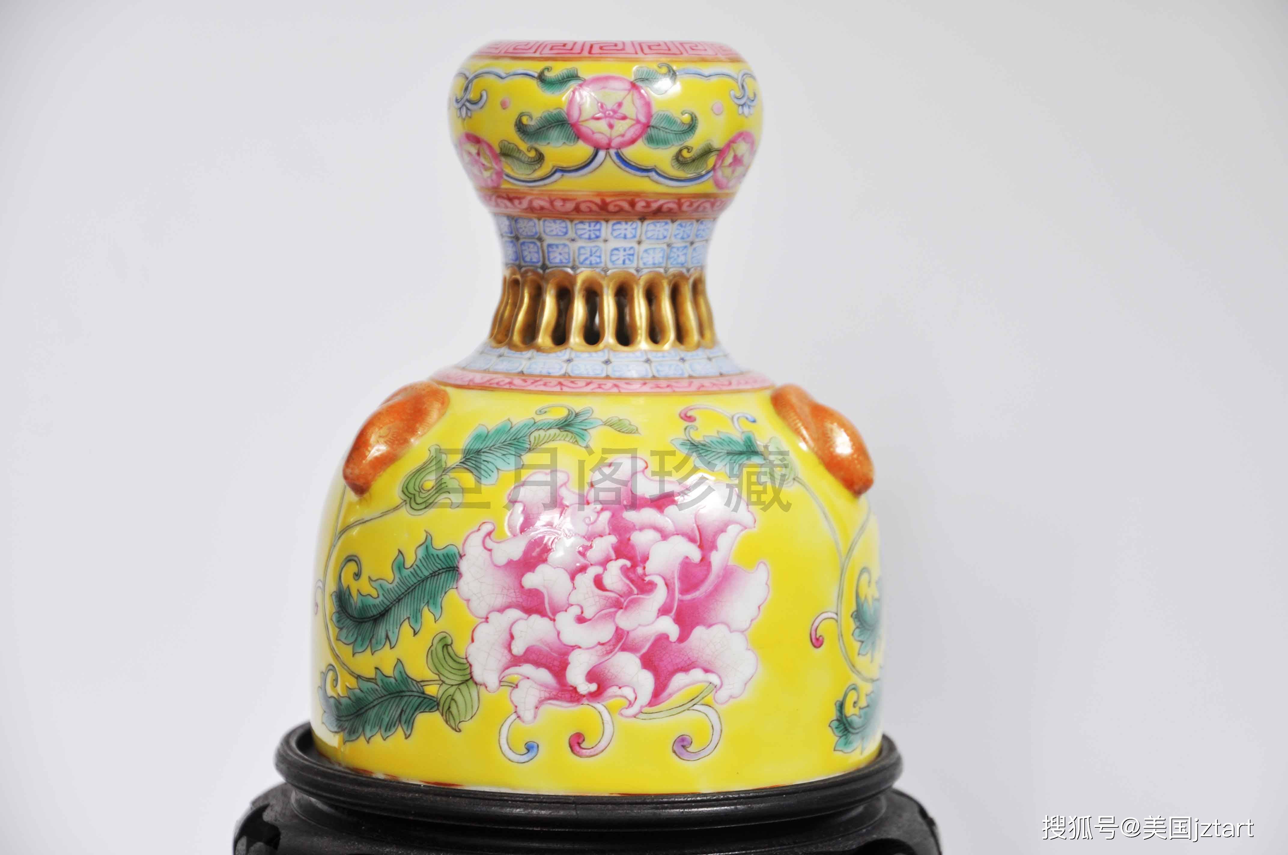 ☆ 官品 胭脂紅地三多紋荷包 ☆ 清朝期 寿桃 仏手 刺繍文様 明清織繍 