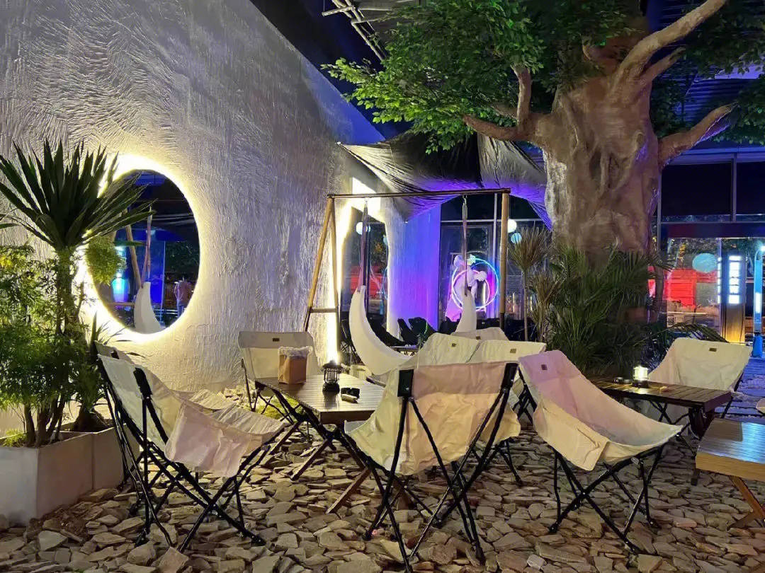 酒吧设计|想开一家自己的小酒馆,这些坑千万别踩!_装修_服务_灯光