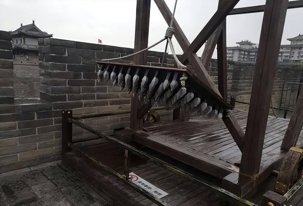 中国古代十大令人胆寒的冷武器排名_床弩_战争_威慑力
