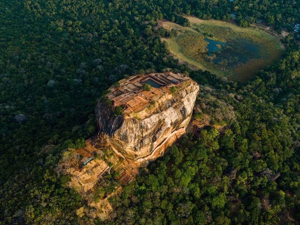斯里兰卡锡吉里耶古城历史悠久 吸引各地游客参观搜狐大视野搜狐新闻