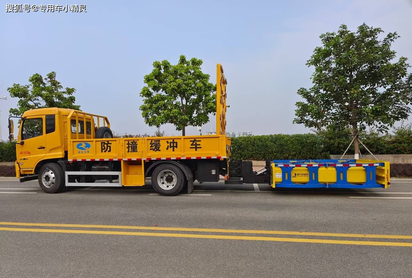 也应该注意,防撞车使用虽然可以缓解交通安全问题,但最终还需依托驾驶