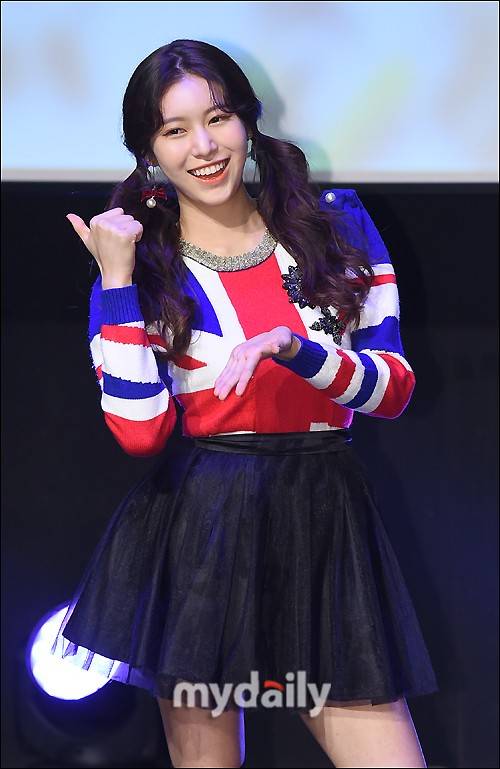 momoland成员jane否认曾与seventeen成员joshua交往_郭明东_韩娱讯