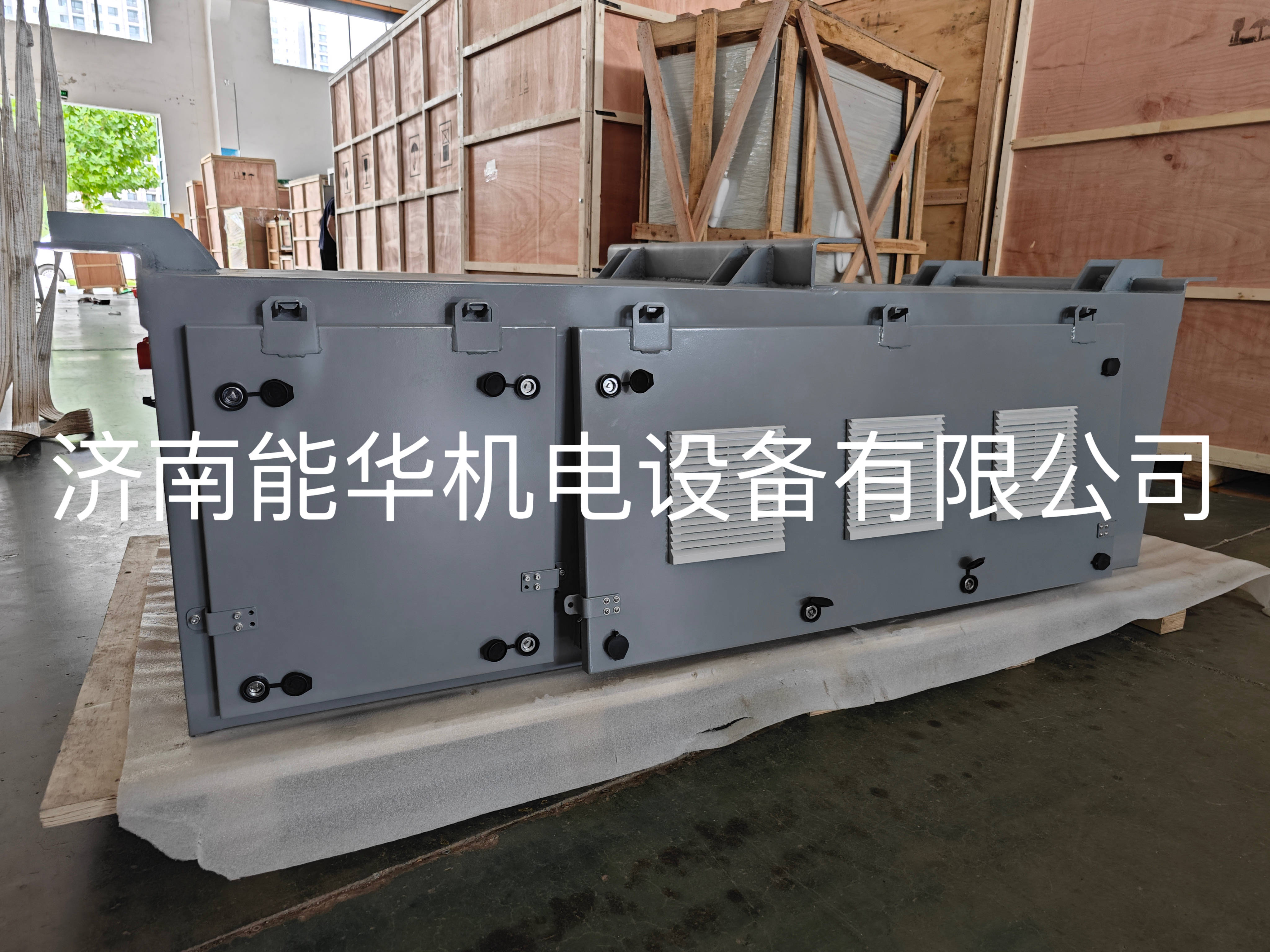 地铁辅助变流器功能_1500V直流电源逆变_用于地铁四象限变流器