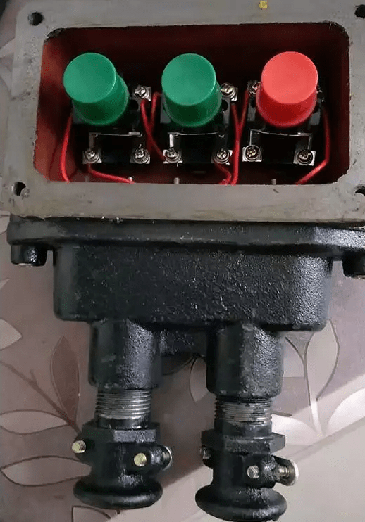 矿用隔爆型控制按钮bza1-5/36的内部结构组成_接线_螺栓_长相