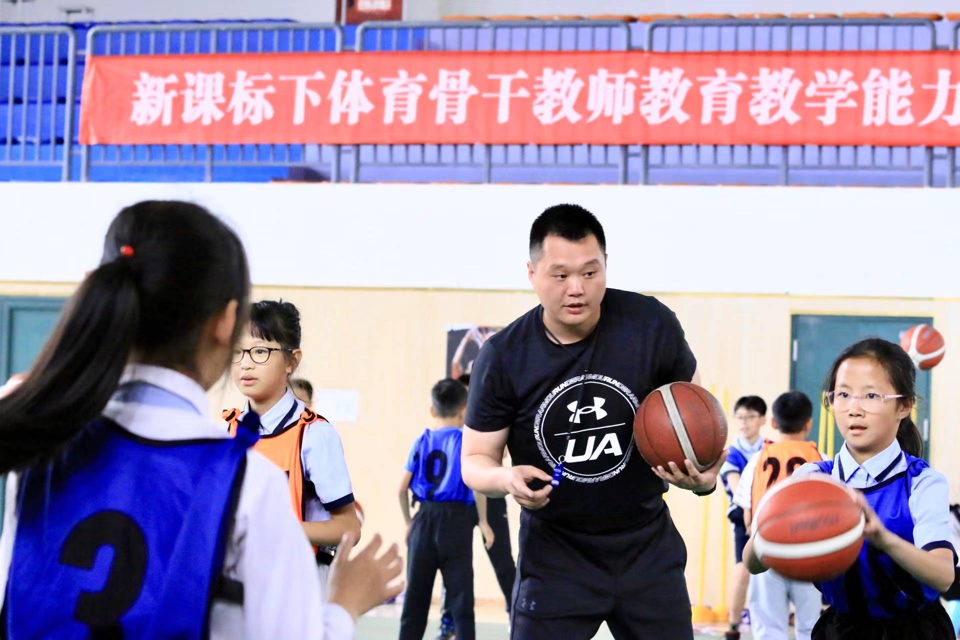 成华区教师节表扬大会_成都成华区幼儿园_成都教师梯队建设