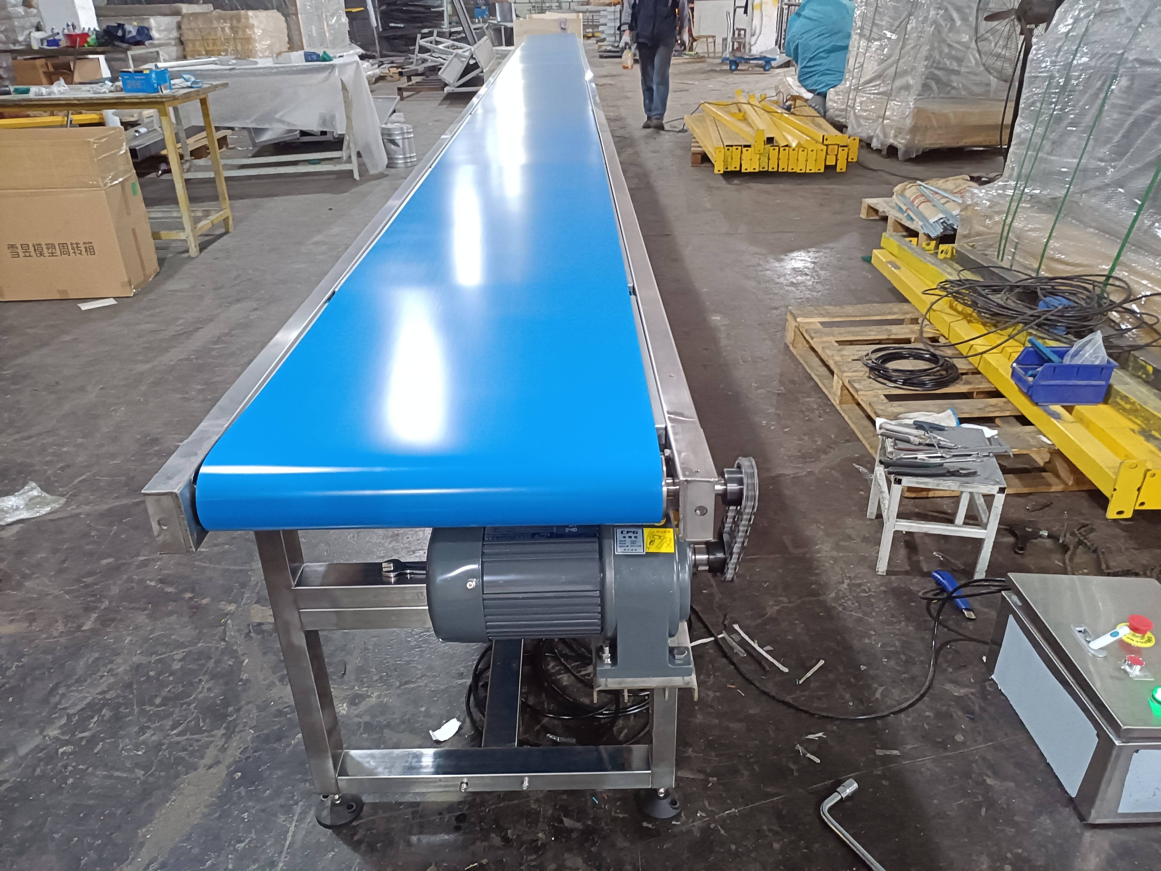 食品皮带输送机有哪些种类呢