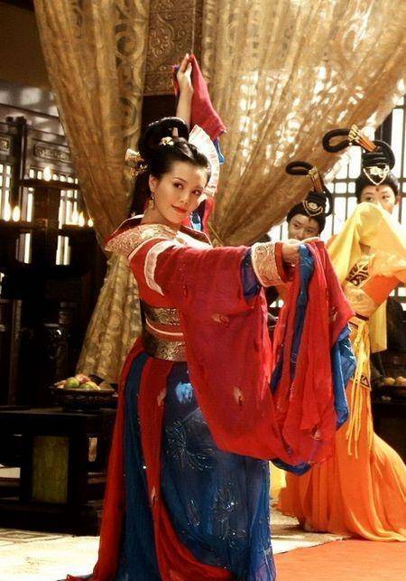 汉代第一美人被人们奉为"厕神",戚夫人遭遇了什么_刘邦_吕后_戚姬