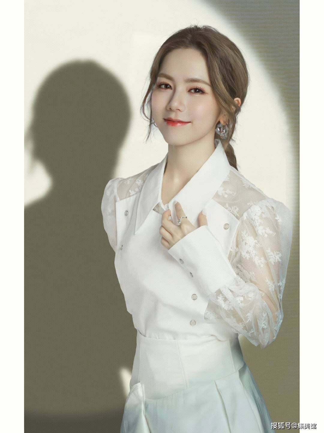 35岁邓紫棋,性感如初美得令人叹为观止!_音乐_实力_才华