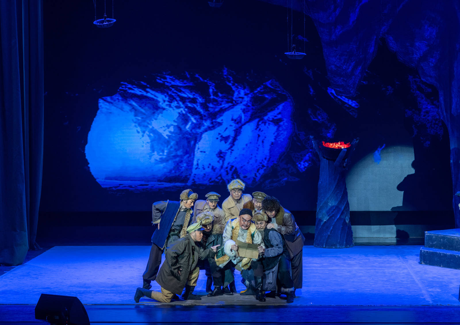 毕业于上海戏剧学院戏曲学院.师从熊明霞,李静,王继珠,孙俪等老师.