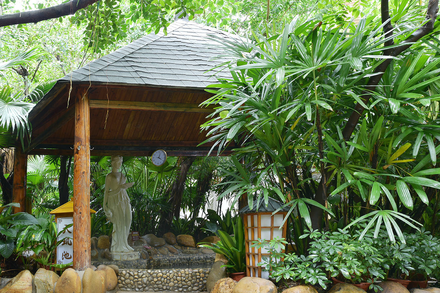 岭南名汤中山三乡泉眼温泉天然温泉度假酒店