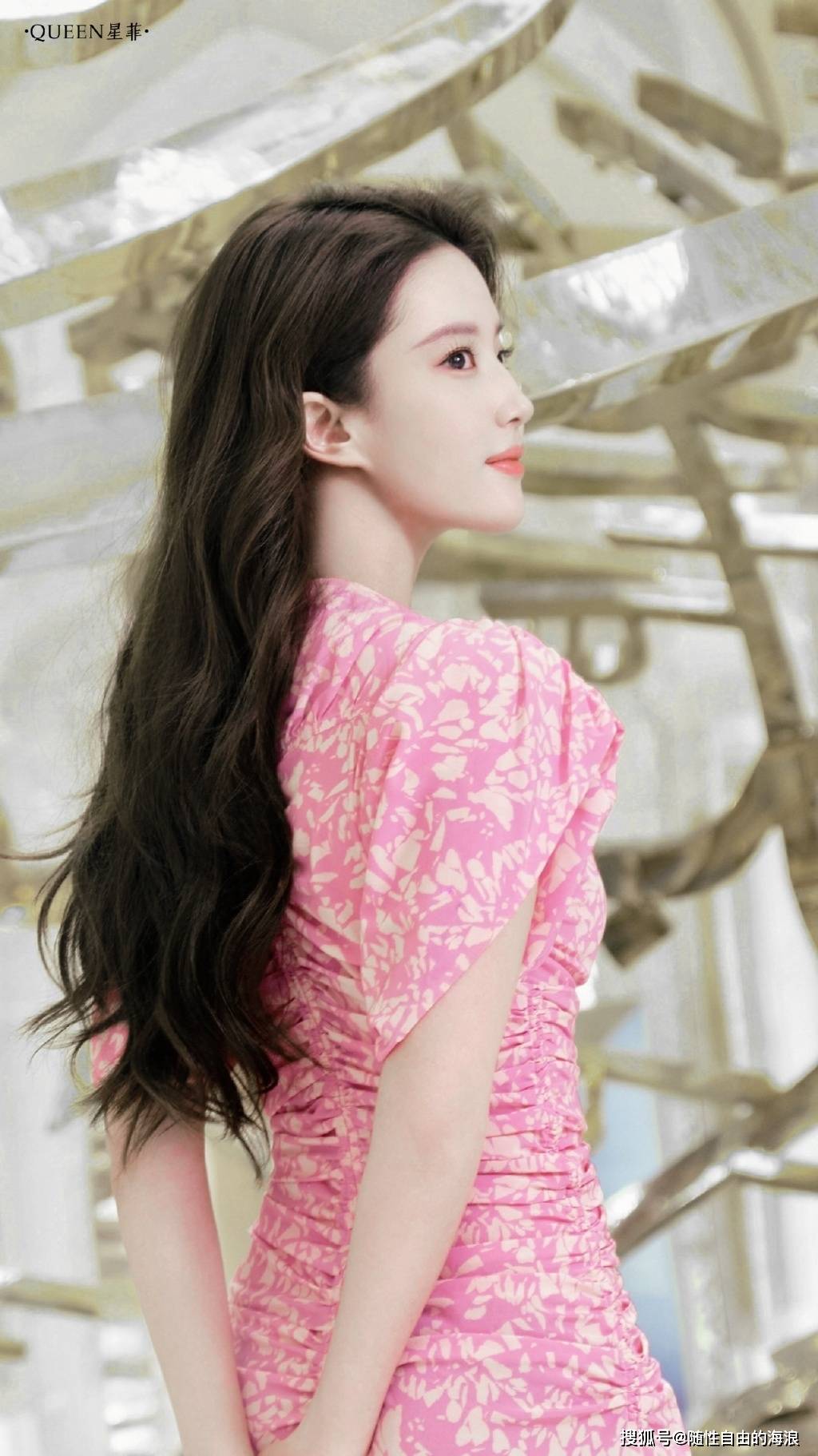 刘亦菲阿布扎比全球广告的风吹到了英国伦敦世界旅游大会_参会_专区