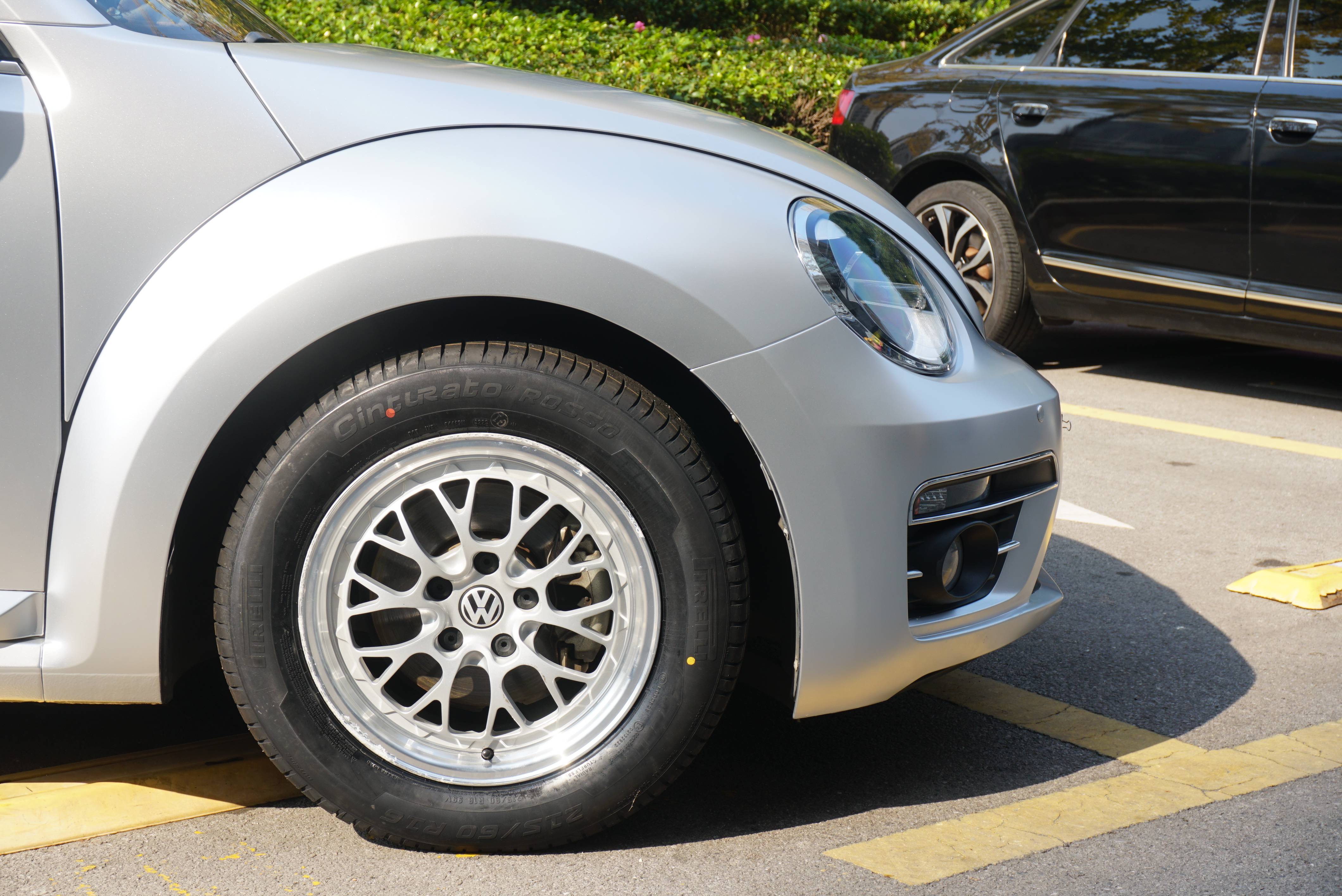 长沙汽车贴膜汇格车研,大众甲壳虫改色膜绸缎金属银