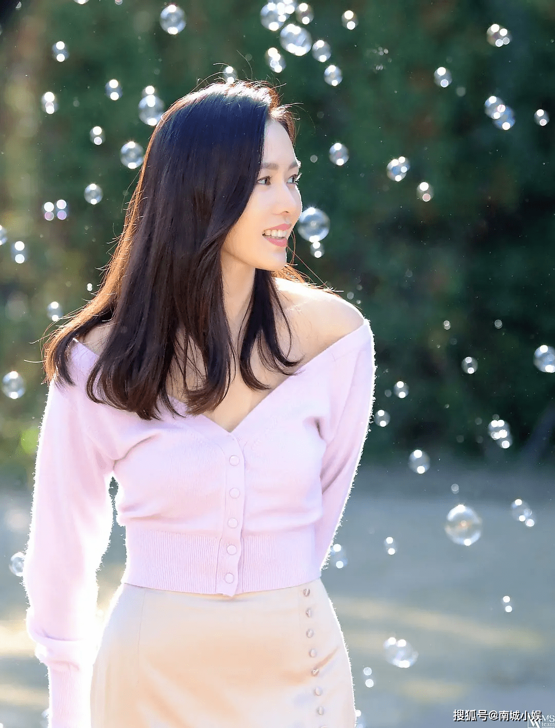 永远的清纯少女孙艺珍,曲线身段依然顶呱呱!_电影_演技_角色