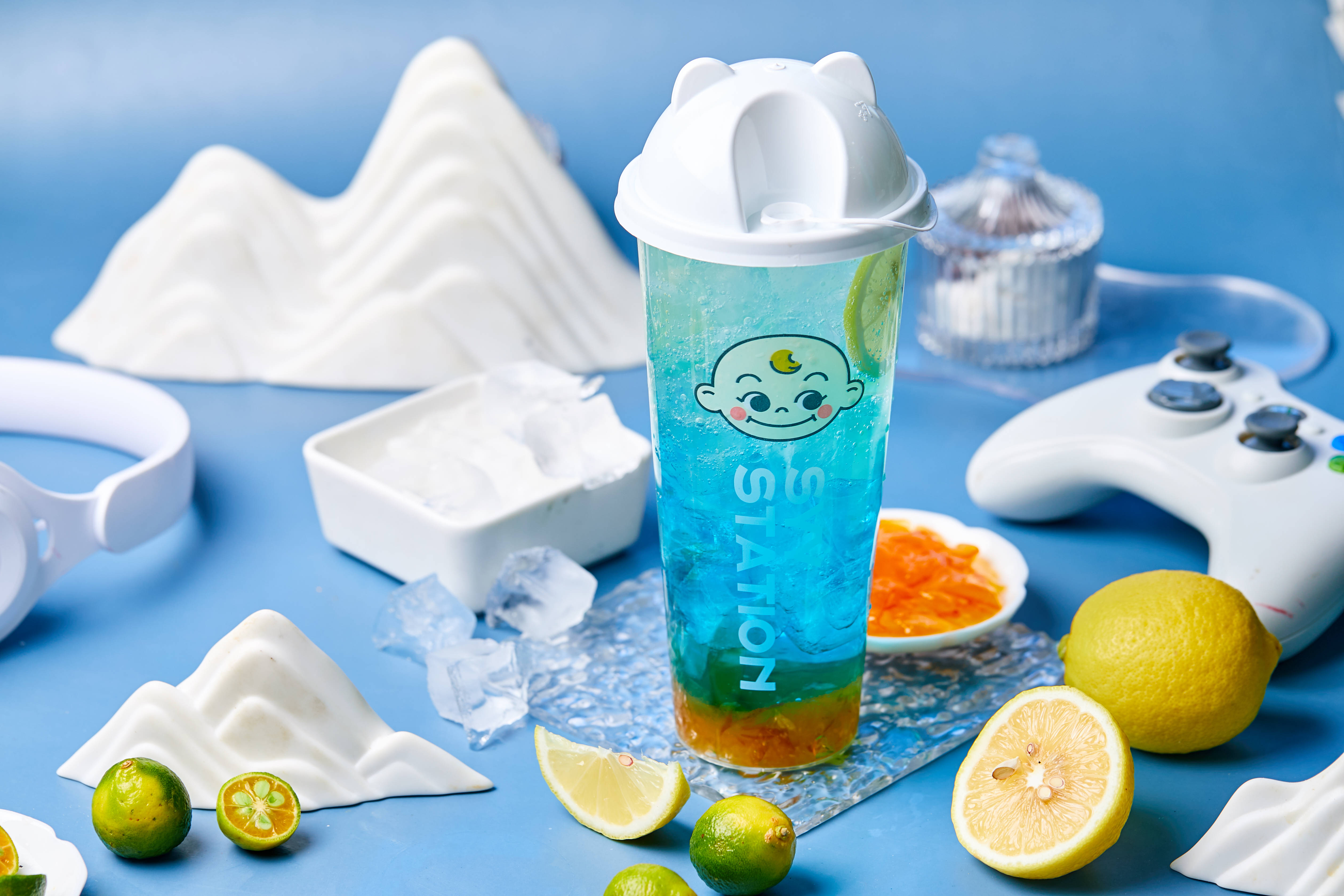 加快的社会节奏中,需要喘息的机会,来杯茶歪歪奶茶,放空心灵,舒缓压力