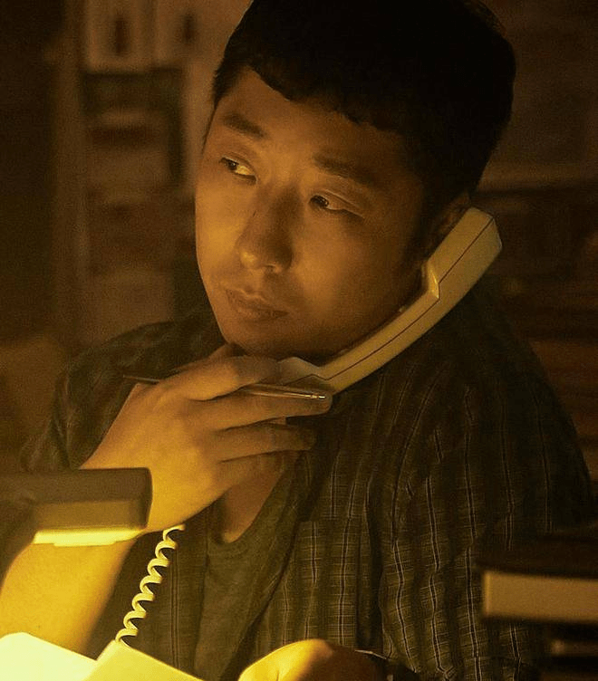 全程瞪眼, 表情木讷, 这就是影帝的实力!_张译_影片_三大队