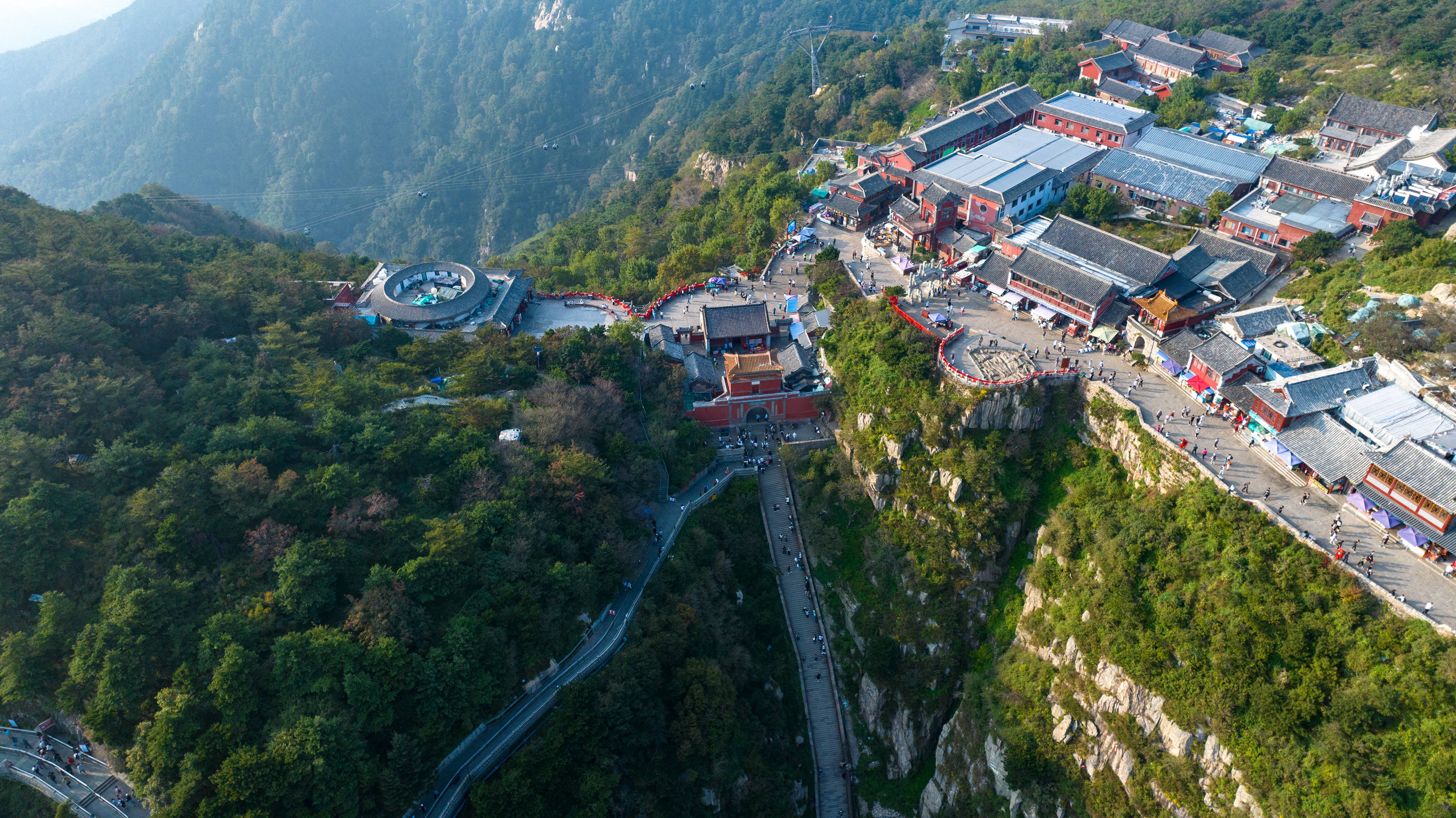 除了红门,泰山登顶有五条常规线路,你更喜欢哪一条呢?