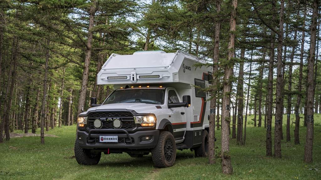 旅美灵域5500s四驱越野房车创造多样越野旅行生活_搜狐汽车_搜狐网