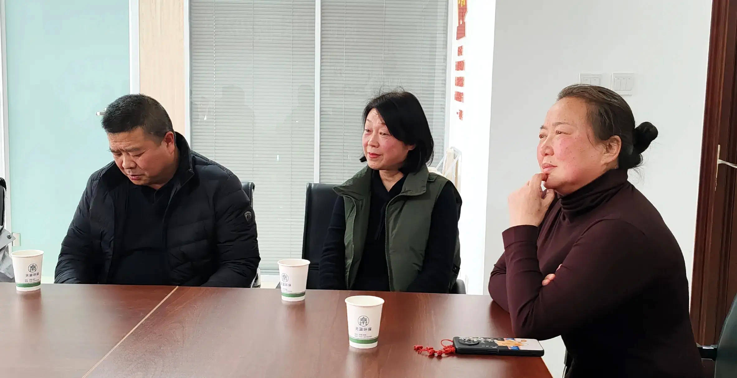 画院一批青年画家也在画界崭露头角,人物画创作室画家惠菲,张勇,山水