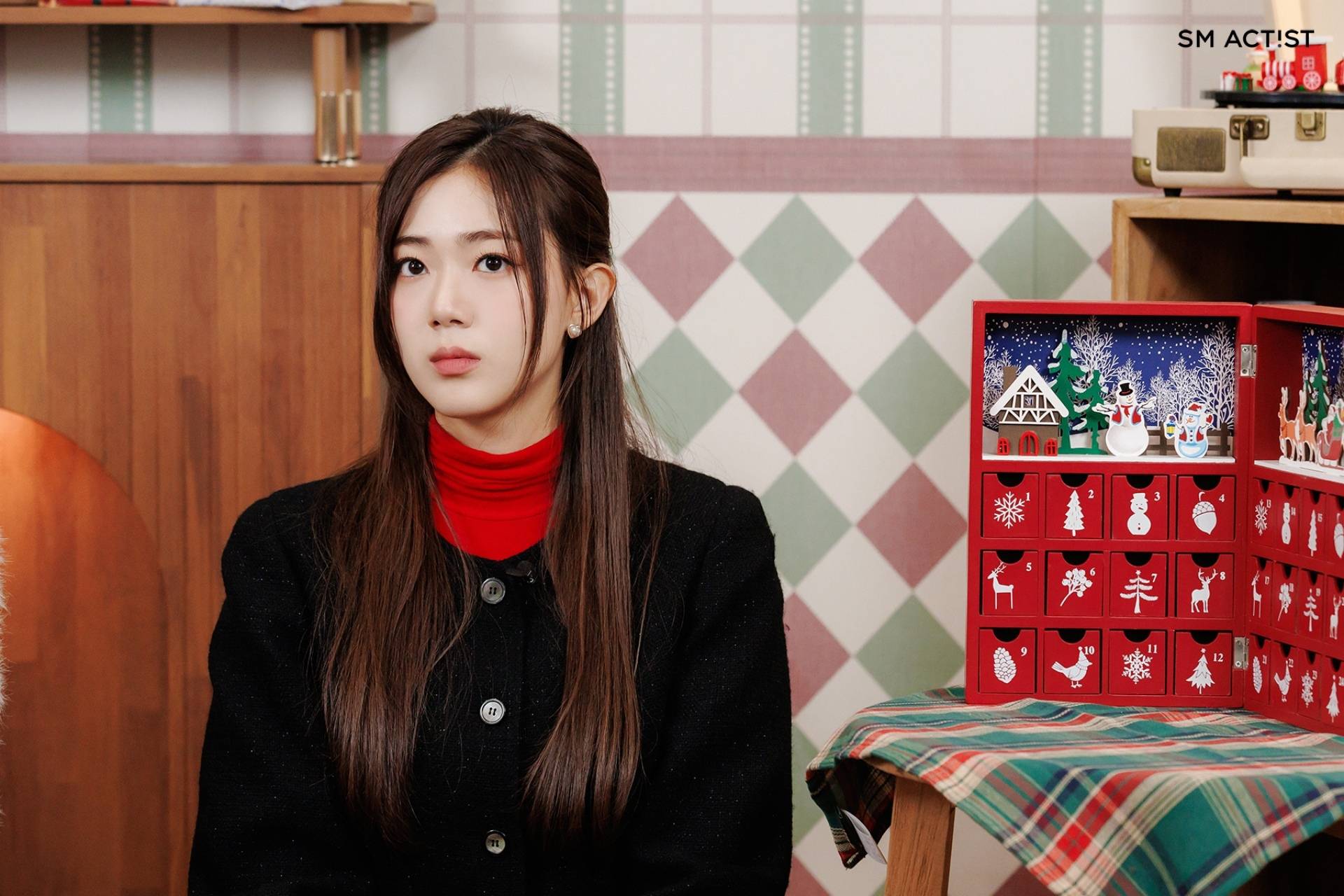 "sm娱乐新人演员"lami&cho junyoung&kim jiwoo出演圣诞自制综艺今日