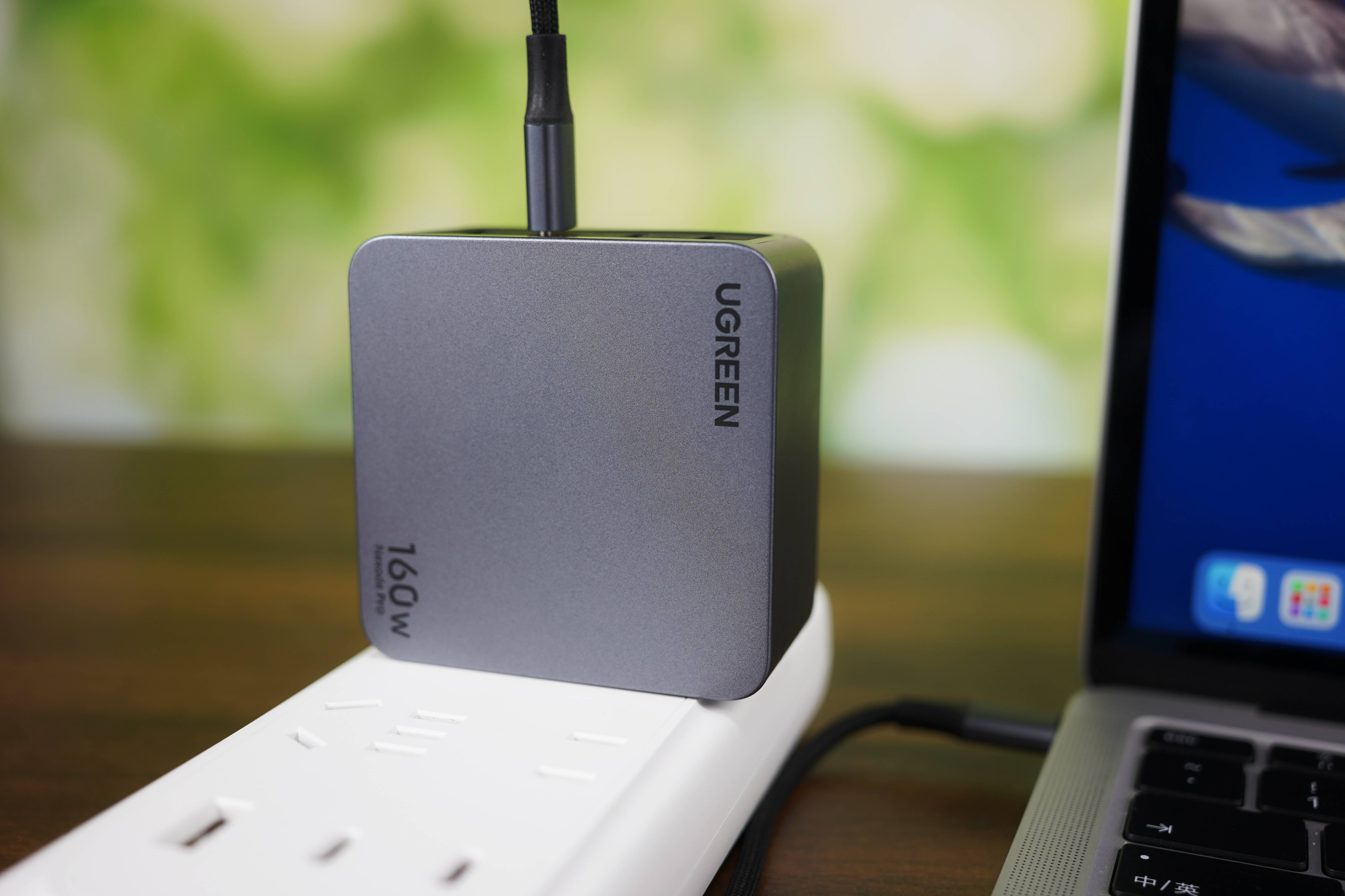 全面进化,不只是更快:绿联闪充湃pro 160w氮化镓充电器_设备_支持_mac