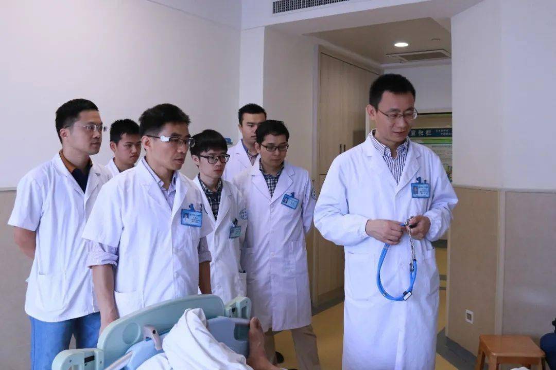 余杭大伯肺结节一年半不复查结果变肺癌大咖范军强告诉你这些细节要