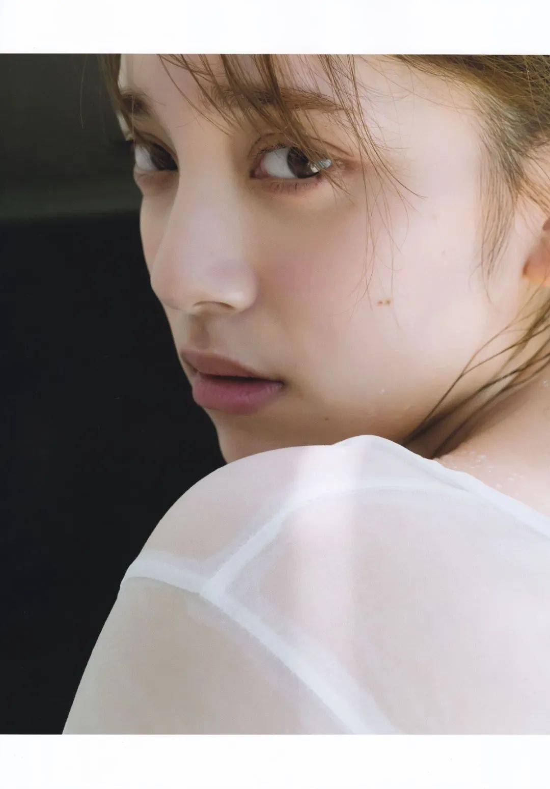 尤物丨都丸纱也华