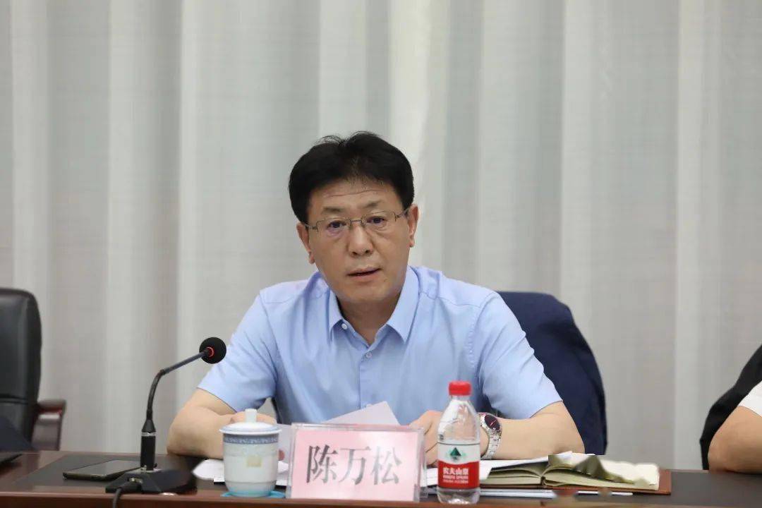 工作动态 | 望花区召开经济形势分析会议