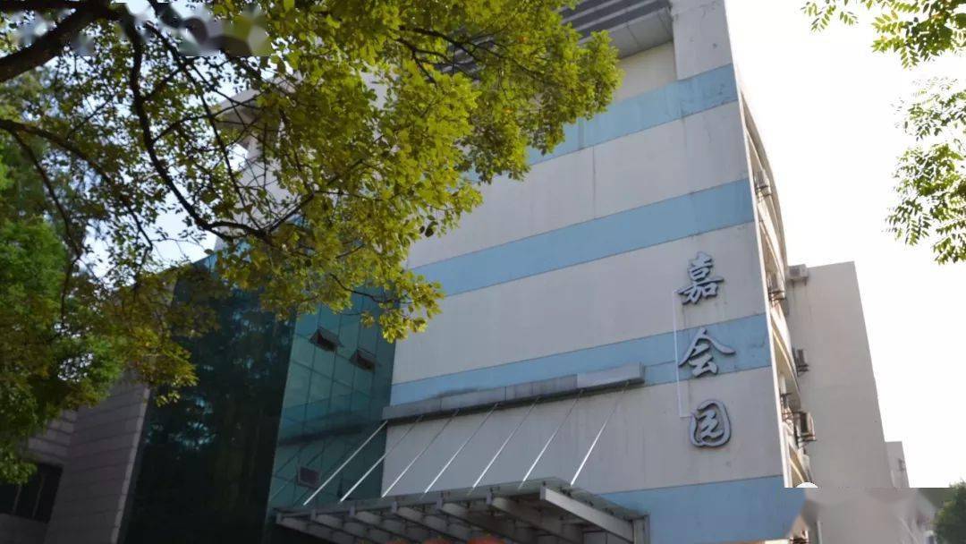 湖大四年我们要毕业啦