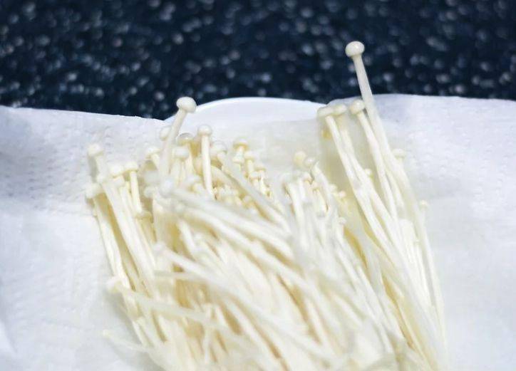 被称为明天见的金针菇为什么连强大的胃液都消灭不了