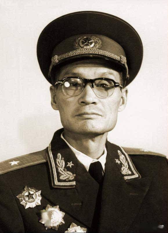 华北军区14纵队最早的两个旅长两人均在河北任职一人生于河南