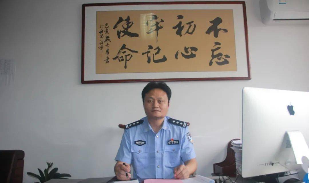 (岳阳县副县长,公安局局长付学文)岳阳县副县长,公安局局长付学文:新