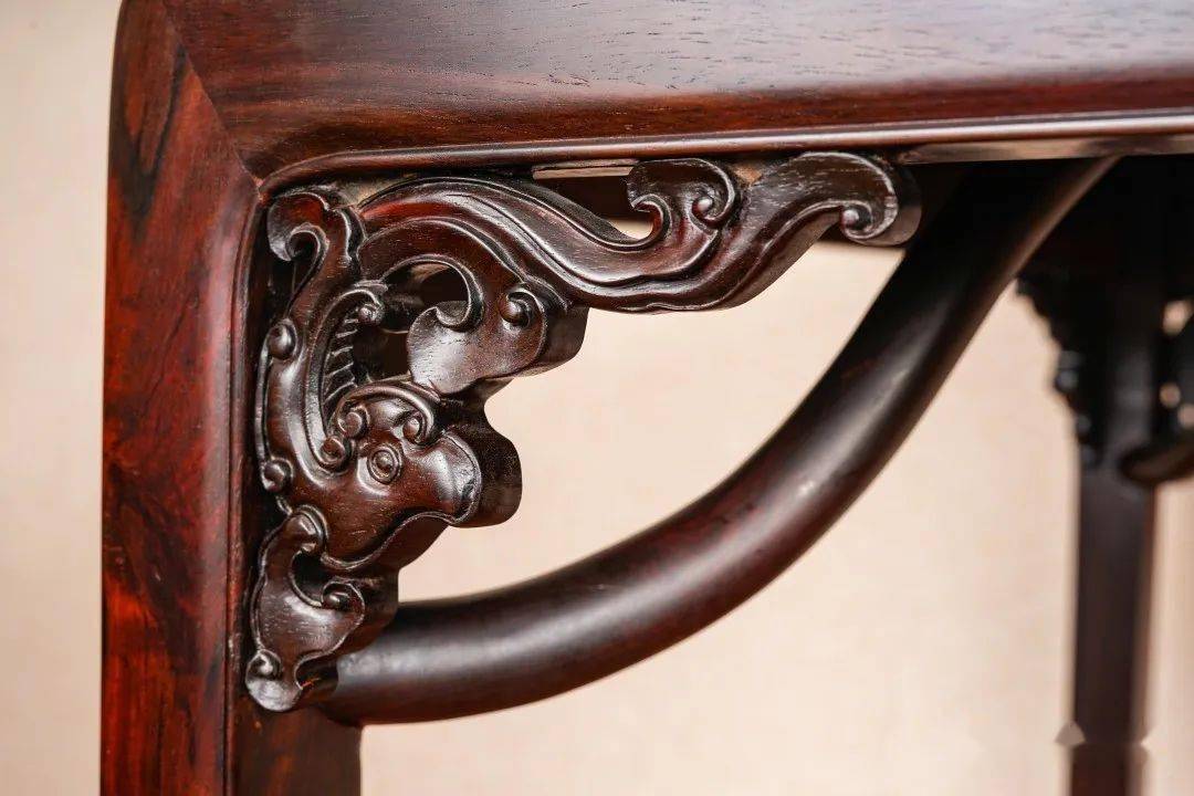 从细节赏家具——"牙子"之美