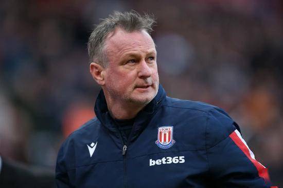 斯托克城主帅赛前确诊新冠,曼联紧急取消热身赛