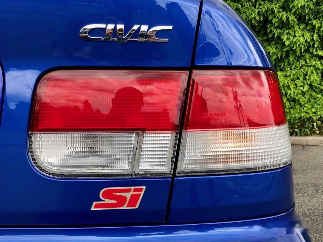 香吗? 2000款三手本田思域si准新车