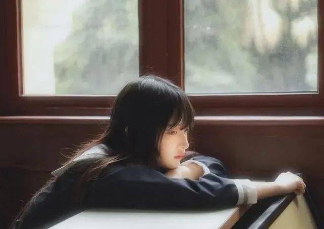 可盐可甜的少女们|jk制服摄影拍照指南