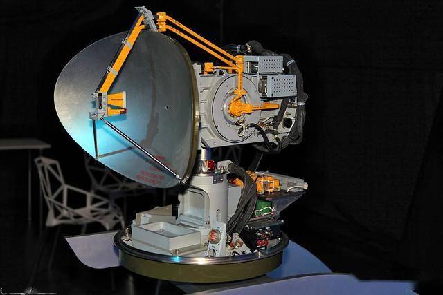 机的对外宣传中都描述了在主旋翼桅杆的顶部安装n025雷达的每秒前景