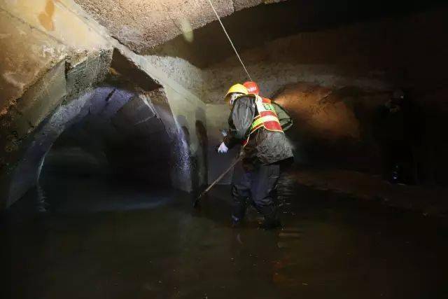 青島很少發生城市內澇,因為青島有百年前德國殖民時期建造的下水道