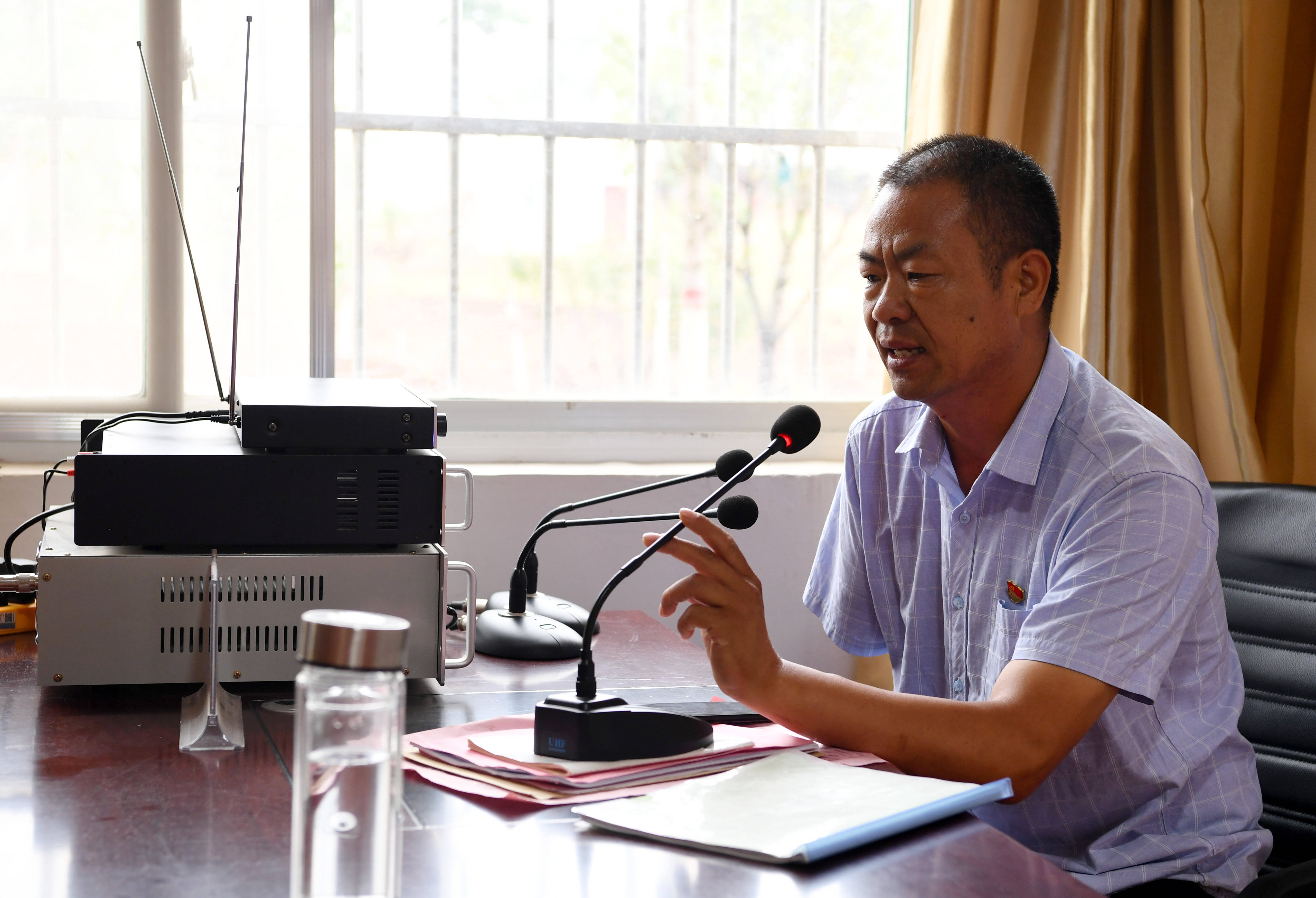 从贫困户到村支书