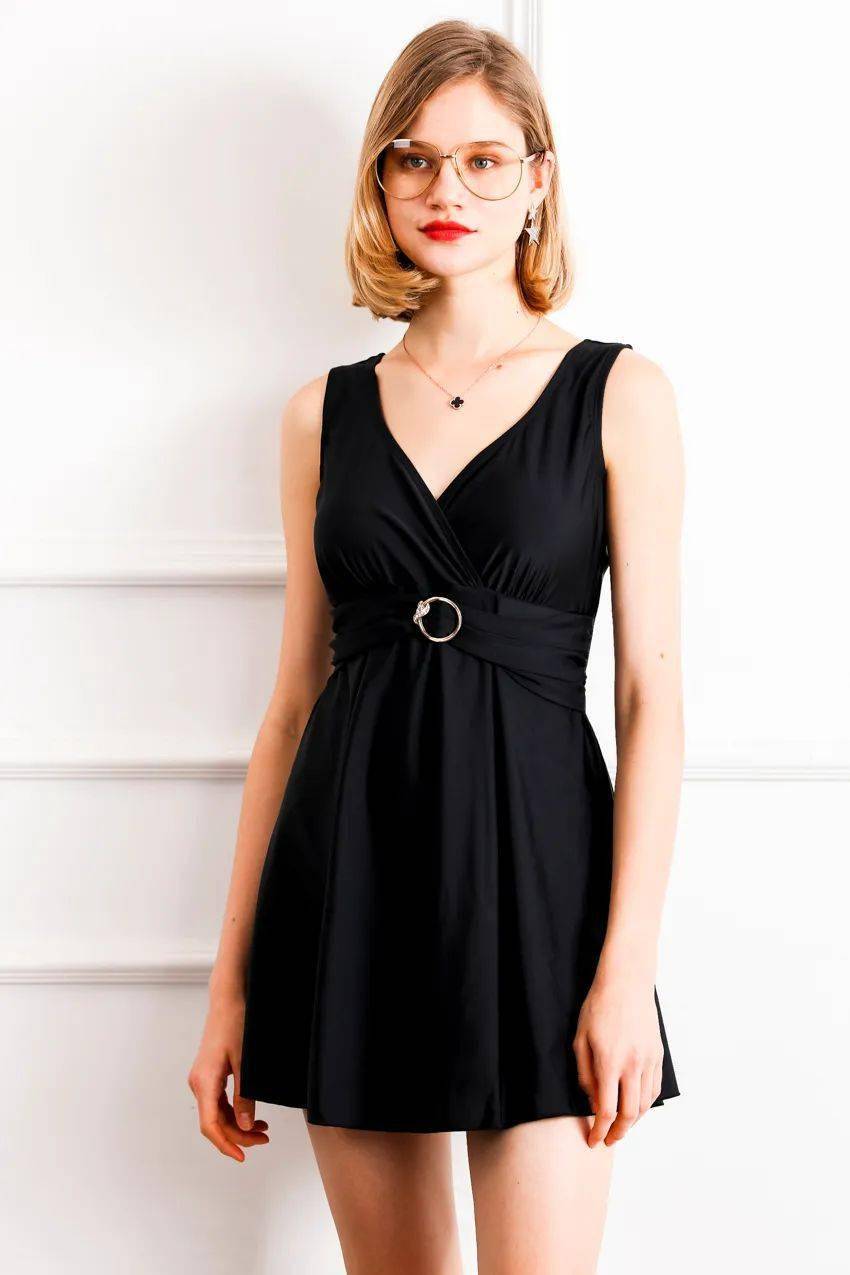 意大利carvico 面料malaga系列作为泳衣行业的翘楚面料将轻盈和弹性做