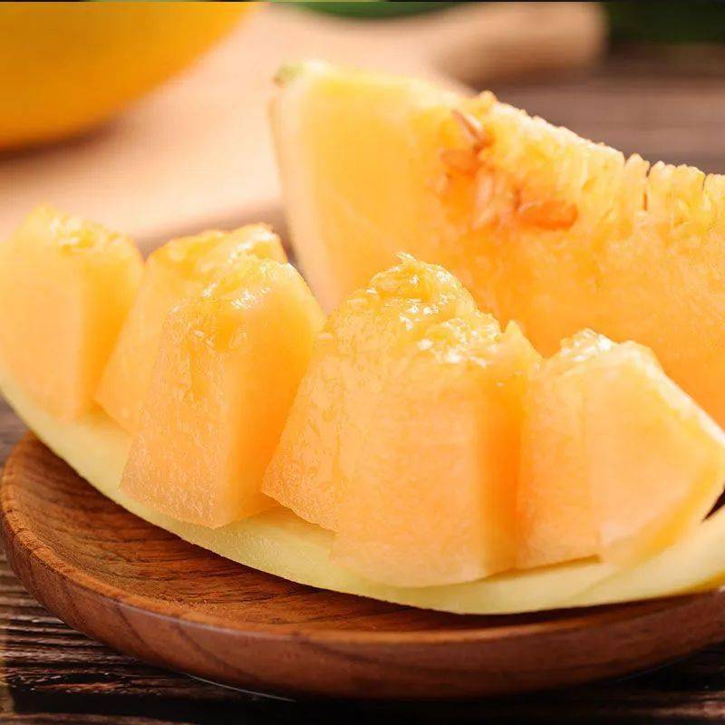 家乐园超市清甜多汁的金蜜瓜已就位准备攻占你的味蕾啦