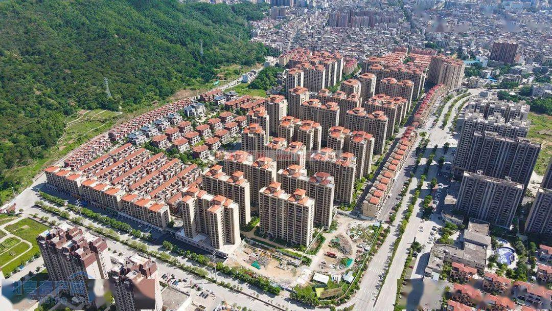 阳春市楼盘外景航拍第二期来了你要买还是找自己的家