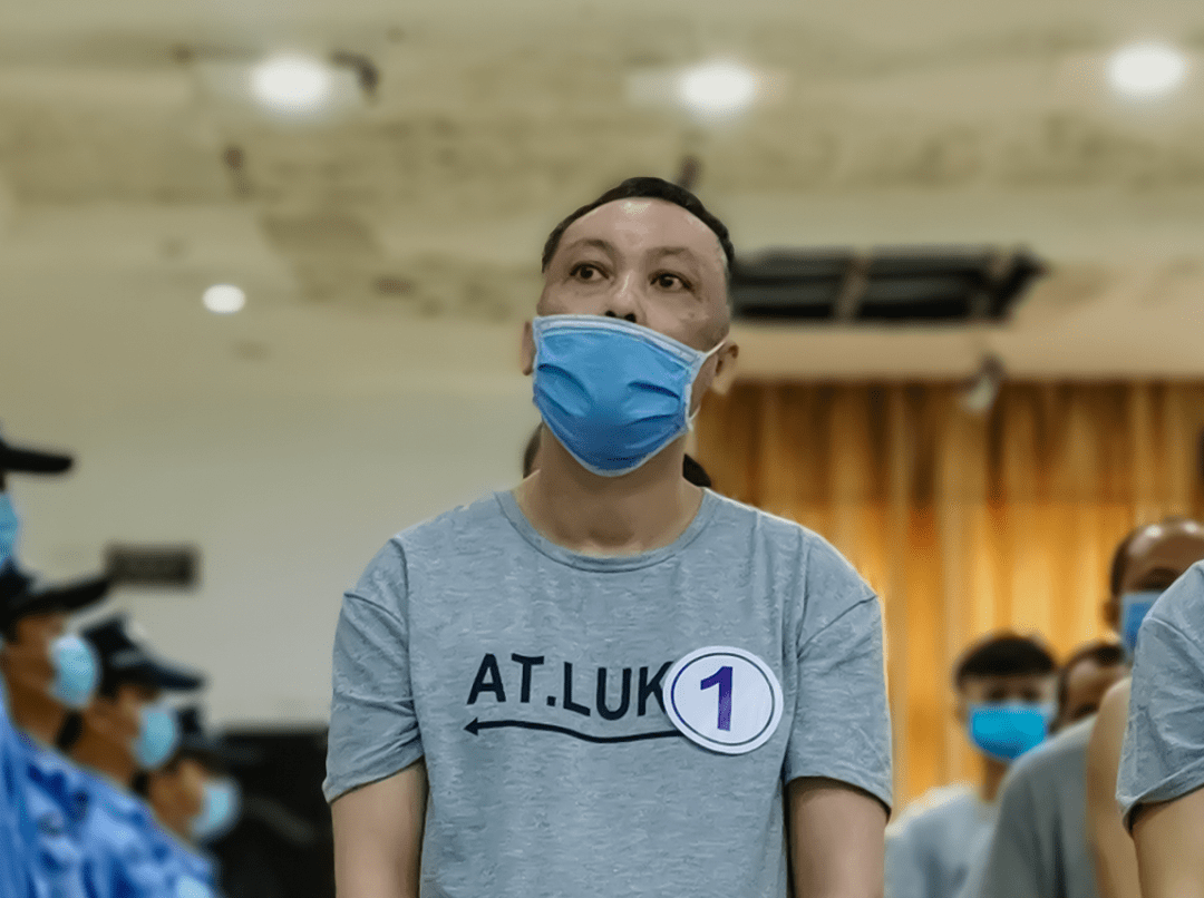 敛财数10亿,致8人死伤!梧州黎健坤等54人重大涉黑案开庭审理