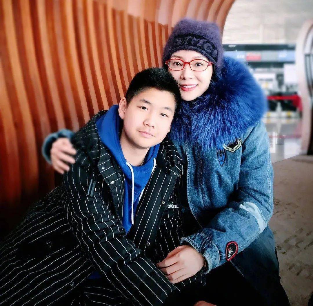 北师大教授"抨击"陈数:生孩子是女人的天职,不生就是反人类