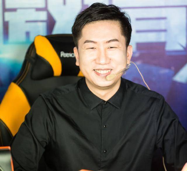 csgo:ququ状态重回巅峰,a点打出梦幻操作,自嘲感觉像在作弊!_技术