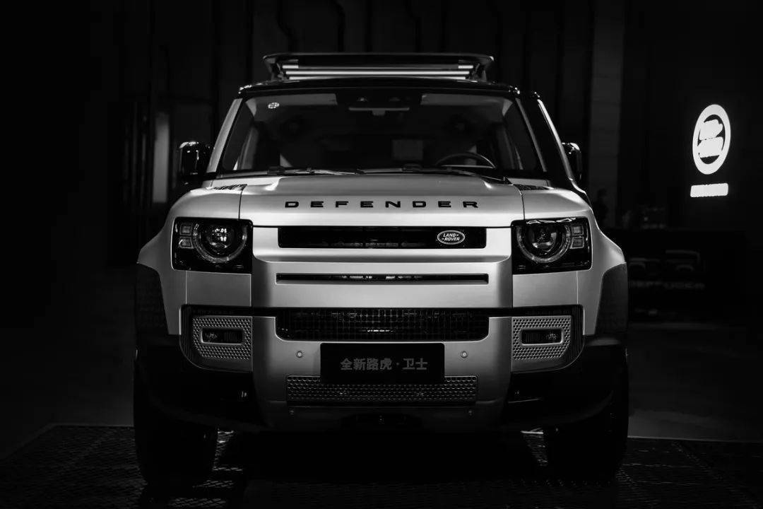 预售最高99万 全新路虎卫士110版中国首秀书写全新传奇故事_搜狐汽车