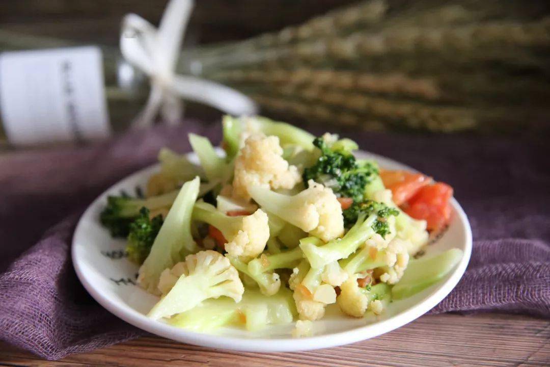 素炒双花双色卷