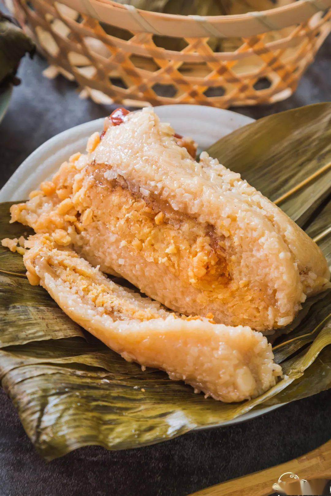 卖了20多年的手工台山粽,上过电视,竟然开在士多店里!