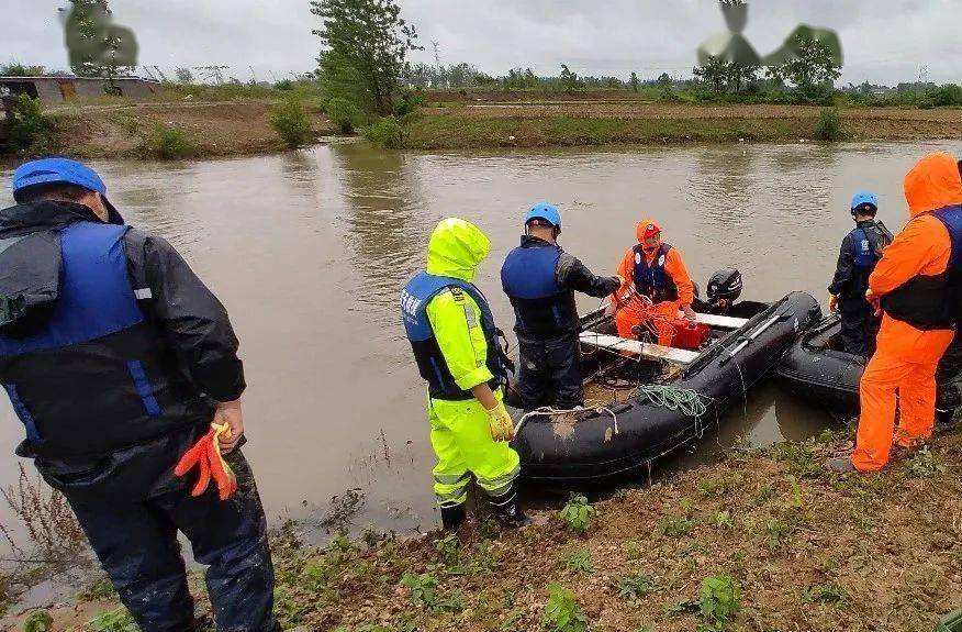 沭阳两人溺水身亡打捞现场曝光