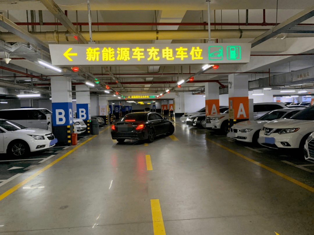 武汉新能源充电桩比车多为何车主都说充电难