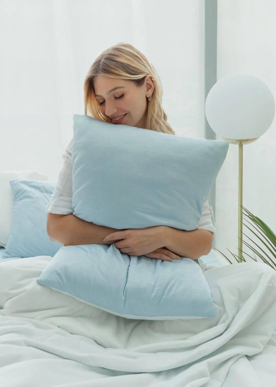 英国人裸睡都选它!断货1个月的冷感被,沁凉柔软,如同泡了整晚牛奶浴_